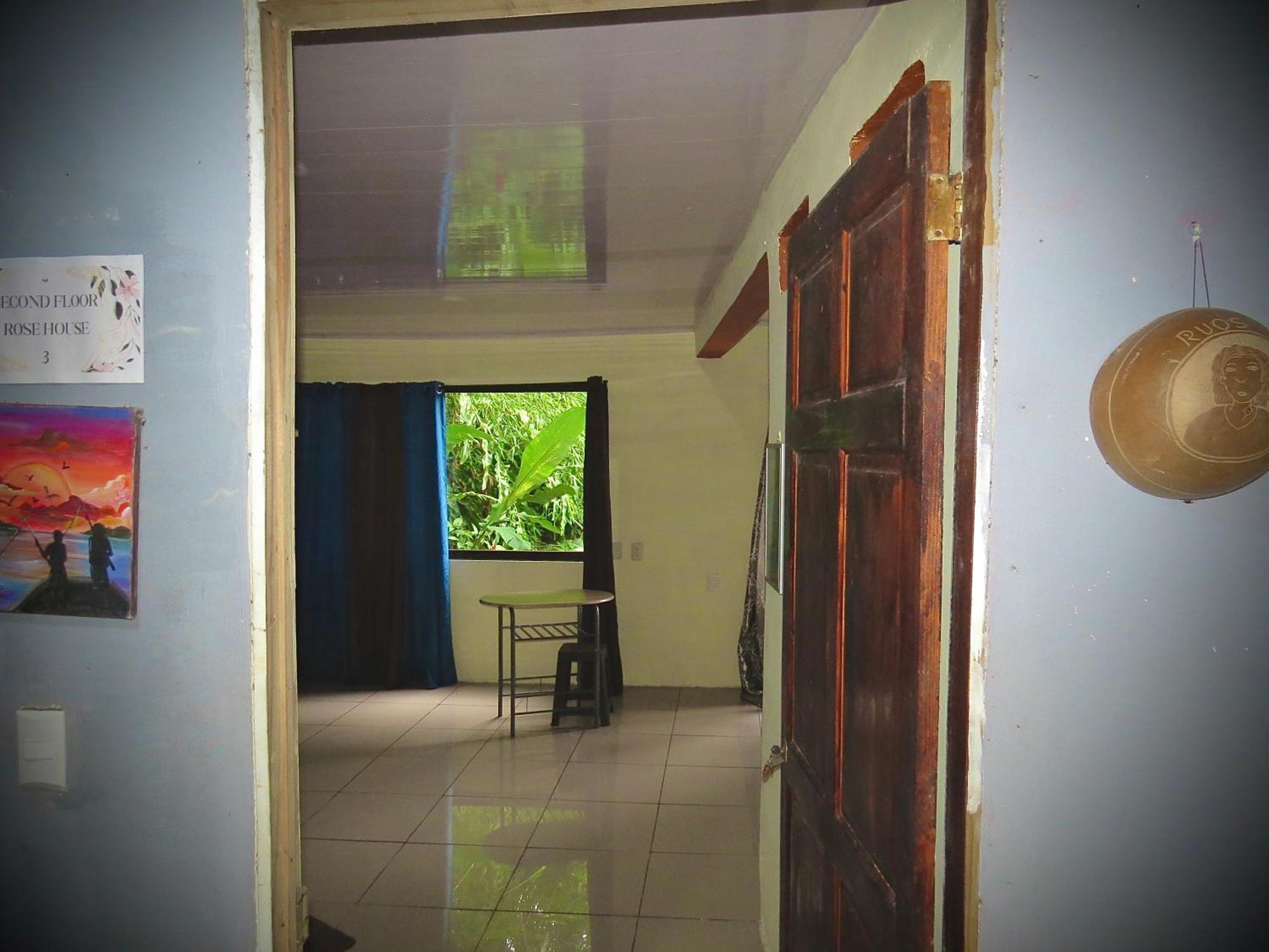 Apartmán House La Rose Second Floor Manuel Antonio Exteriér fotografie